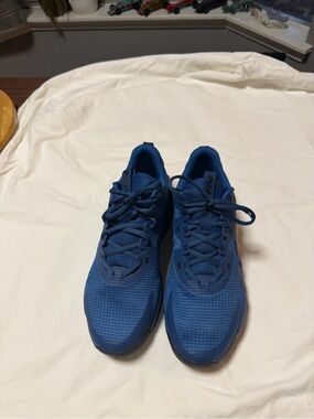 New Nike Air Max 5 blue size 9.5